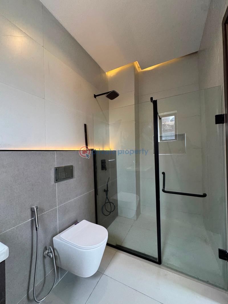 5 bedroom Detached Duplex For Sale Orchid Road Lekki Lagos - 25