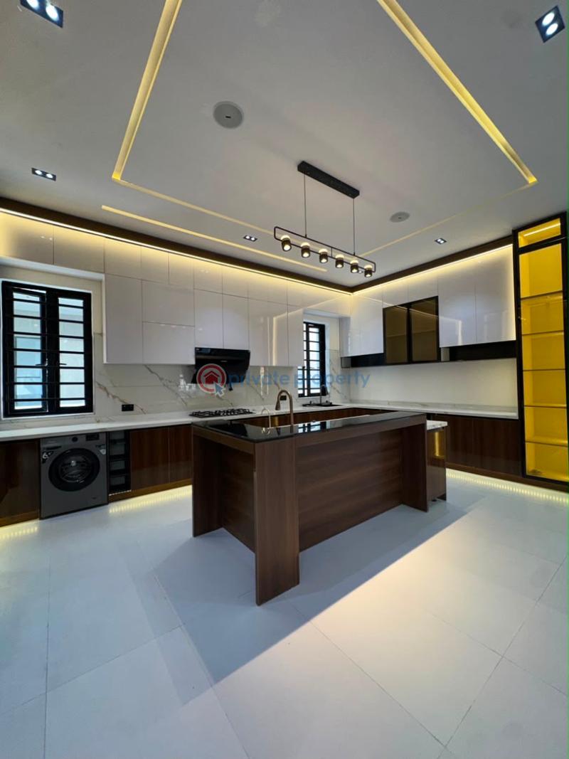 5 bedroom Detached Duplex For Sale Lekki County Lekki Lagos - 4