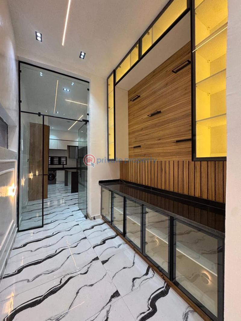 5 bedroom Detached Duplex For Sale Chevron Axis Lekki Agungi Lekki Lagos - 3