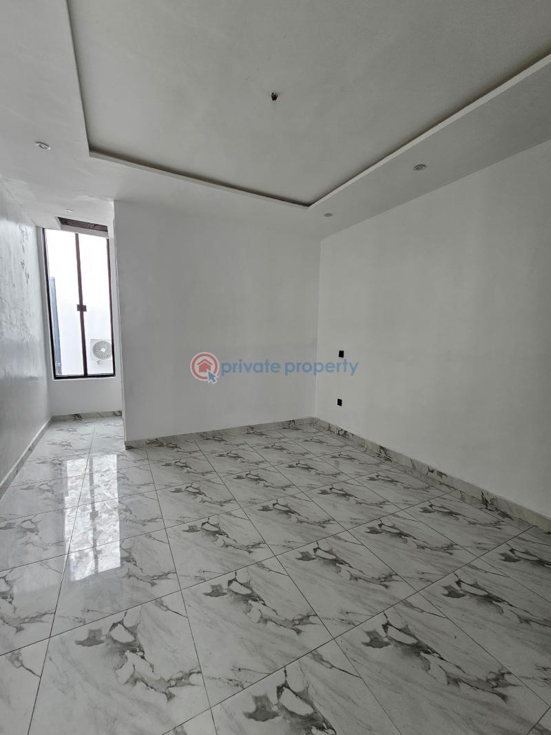 Spacious 5 bedroom full detached duplex with bq and swimming pool - 11 5 bedroom Detached Duplex For Sale Chevron Drive Lekki Lagos - 11