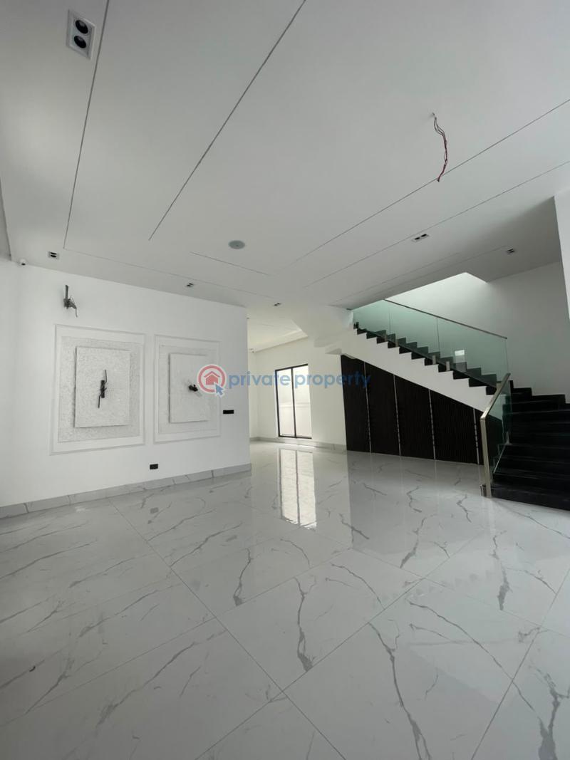 5 bedroom Detached Duplex For Sale Stylish Finishing And Quality Fittings Located In A Serene And Secure Estate Ikota Lekki Lagos - 4
