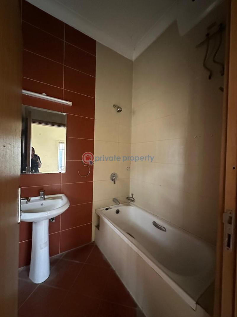 Spacious 5-bedroom fully detached  duplex - 14 5 bedroom Detached Duplex For Rent Lekki Phase 1 Lagos - 14