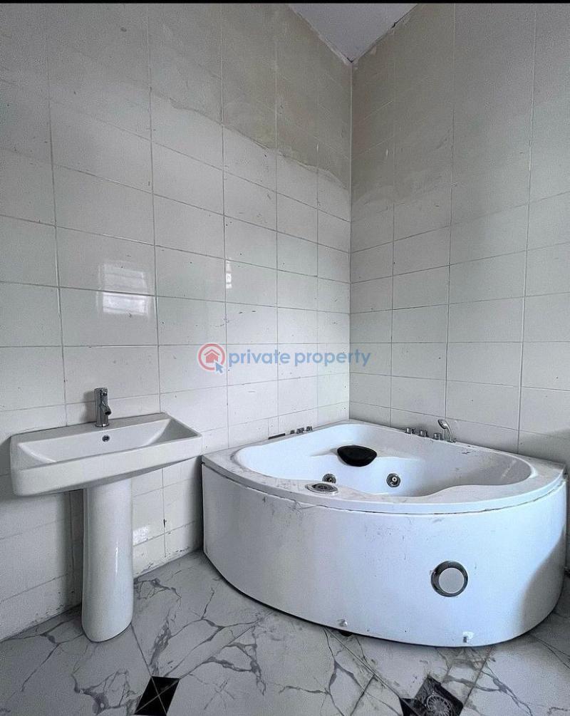 5 bedroom Duplex For Sale Chevron Lekki Lagos - 5