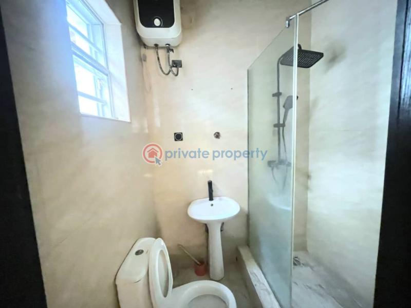Spacious 5-bedroom fully detached duplex - 8 5 bedroom Detached Duplex For Rent Chevron Drive Lekki Lagos - 8
