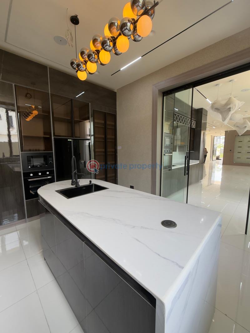 5 bedroom Detached Duplex For Sale Orchid Road Lekki Lagos - 10