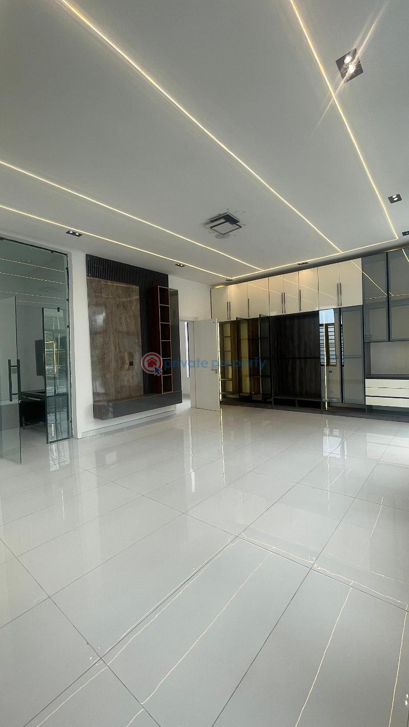 5 bedroom Detached Duplex For Sale Chevron Drive Lekki Lagos - 9