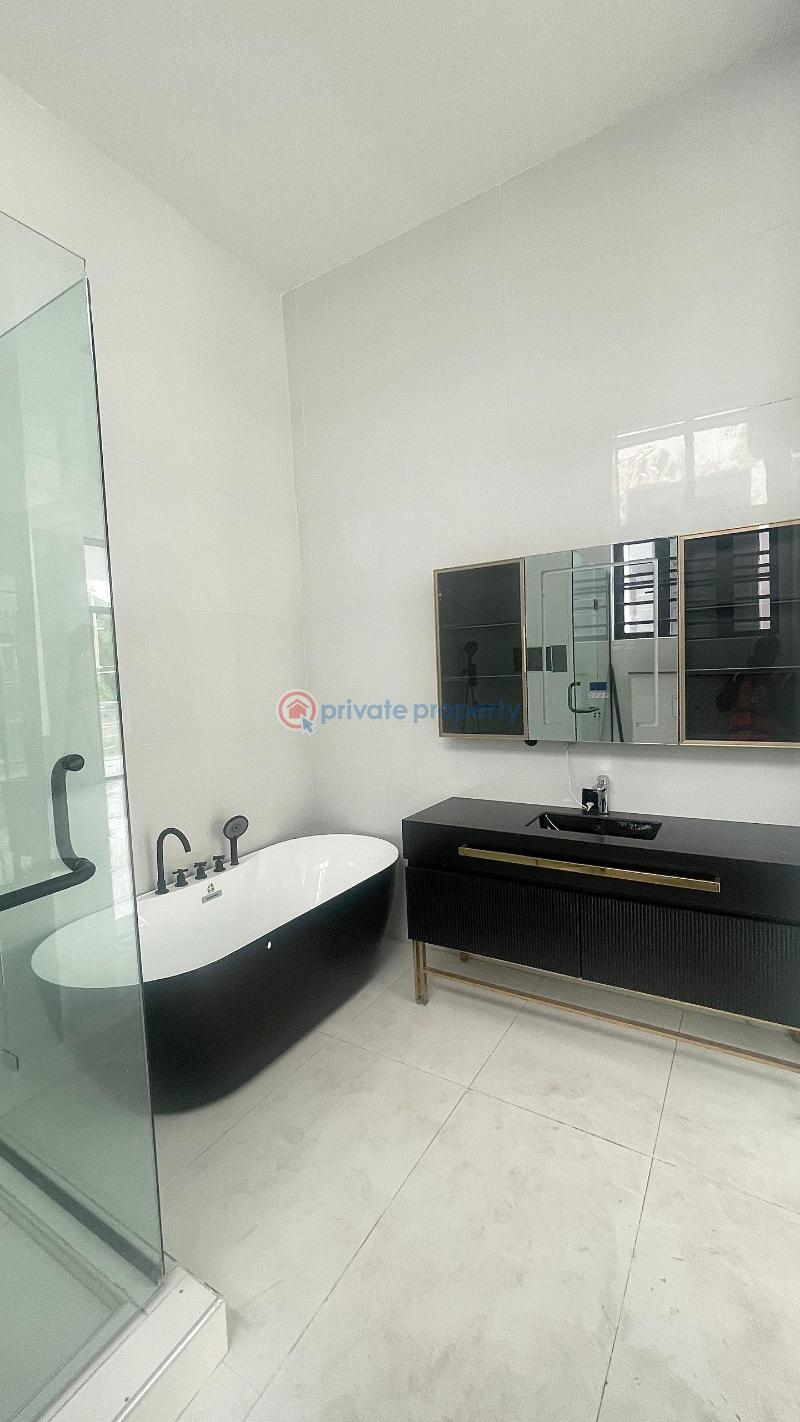 5 bedroom Detached Duplex For Sale Chevron Drive Lekki Lagos - 13