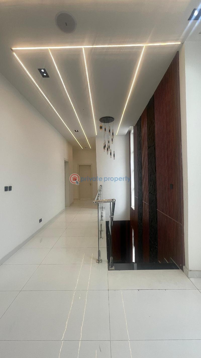 5 bedroom Detached Duplex For Sale Chevron Drive Lekki Lagos - 7