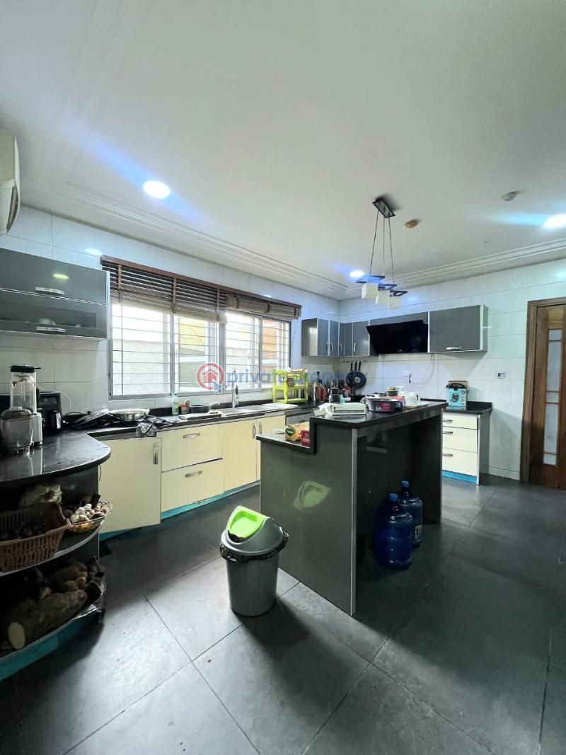Spacious 5 bedroom fully detached duplex - 4 5 bedroom Detached Duplex For Rent Lekki Phase 1 Lagos - 4