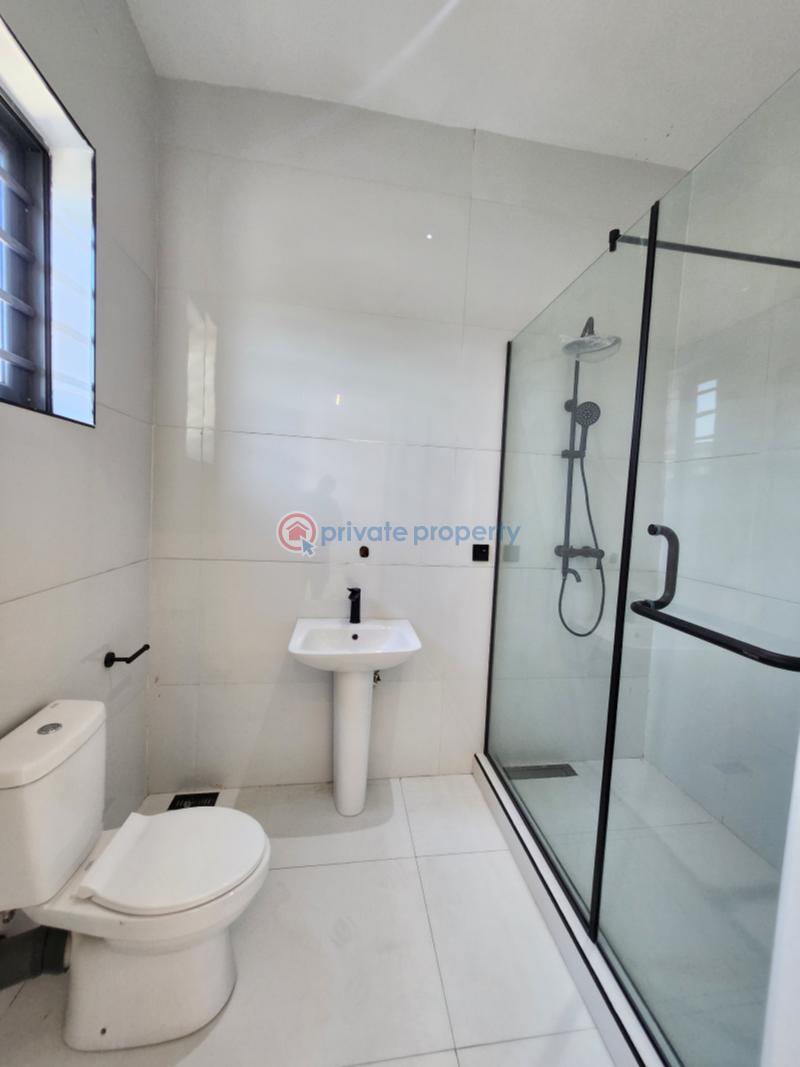 5 bedroom Detached Duplex For Sale Chevron Drive Lekki Lagos - 13