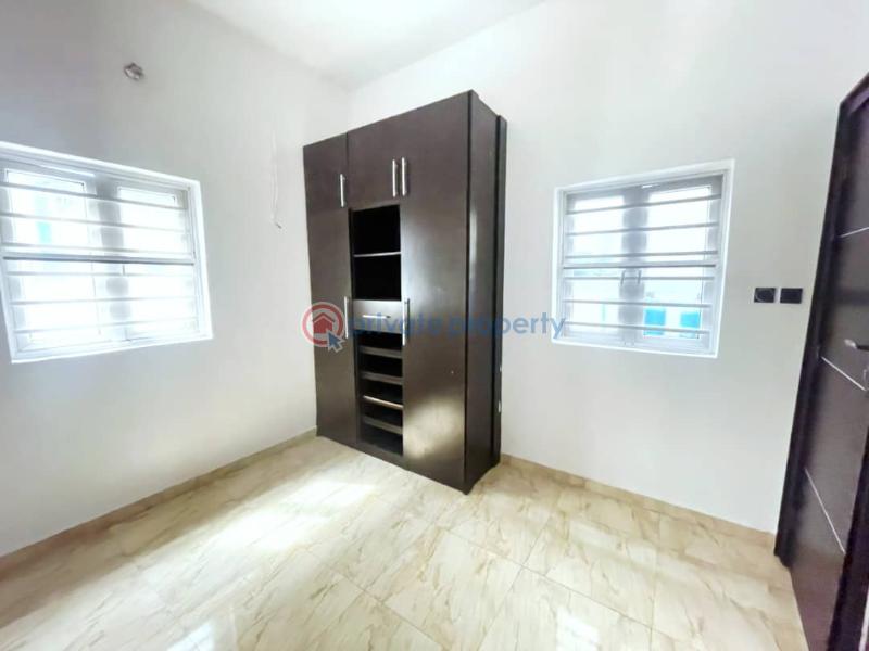 Spacious 5-bedroom fully detached duplex - 2 5 bedroom Detached Duplex For Rent Chevron Drive Lekki Lagos - 2