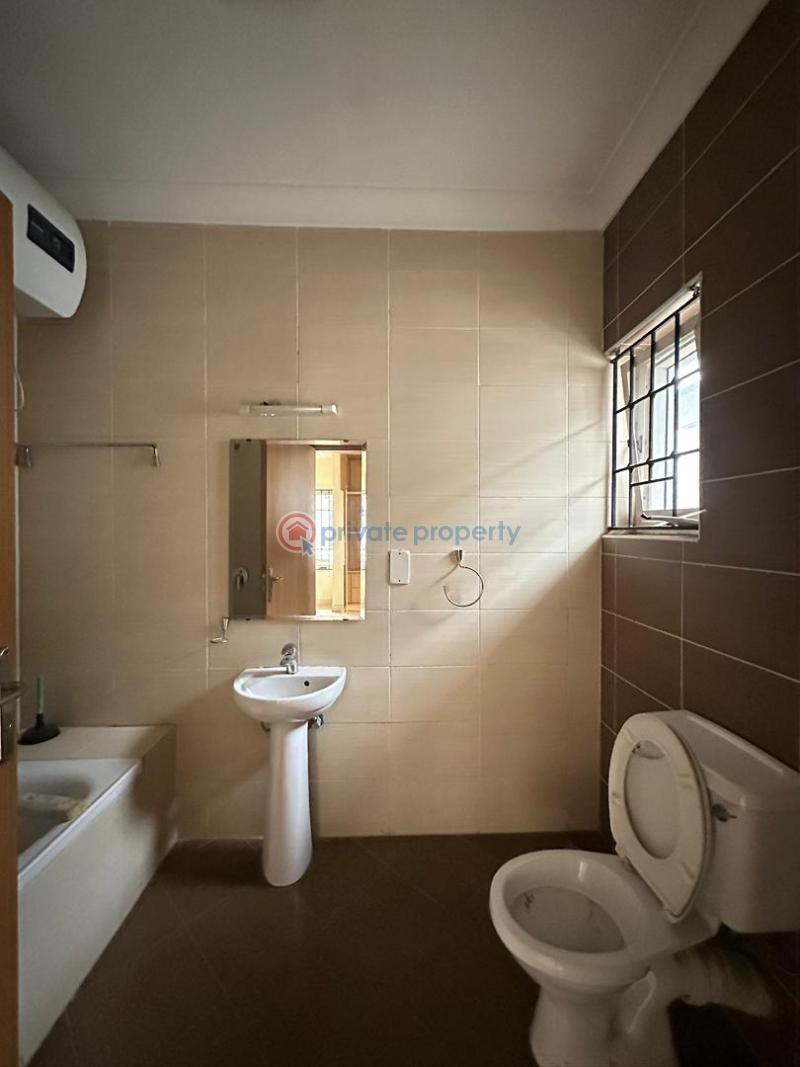 Spacious 5-bedroom fully detached  duplex - 17 5 bedroom Detached Duplex For Rent Lekki Phase 1 Lagos - 17