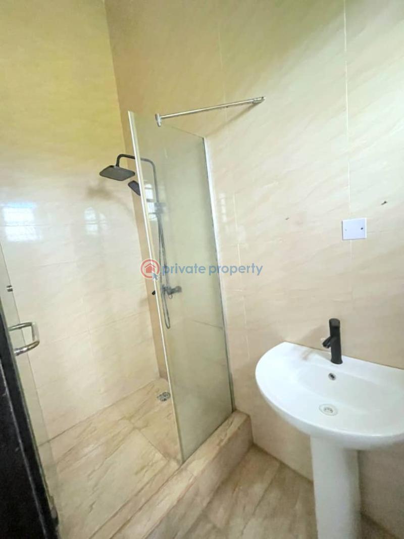 Spacious 5-bedroom fully detached duplex - 14 5 bedroom Detached Duplex For Rent Chevron Drive Lekki Lagos - 14