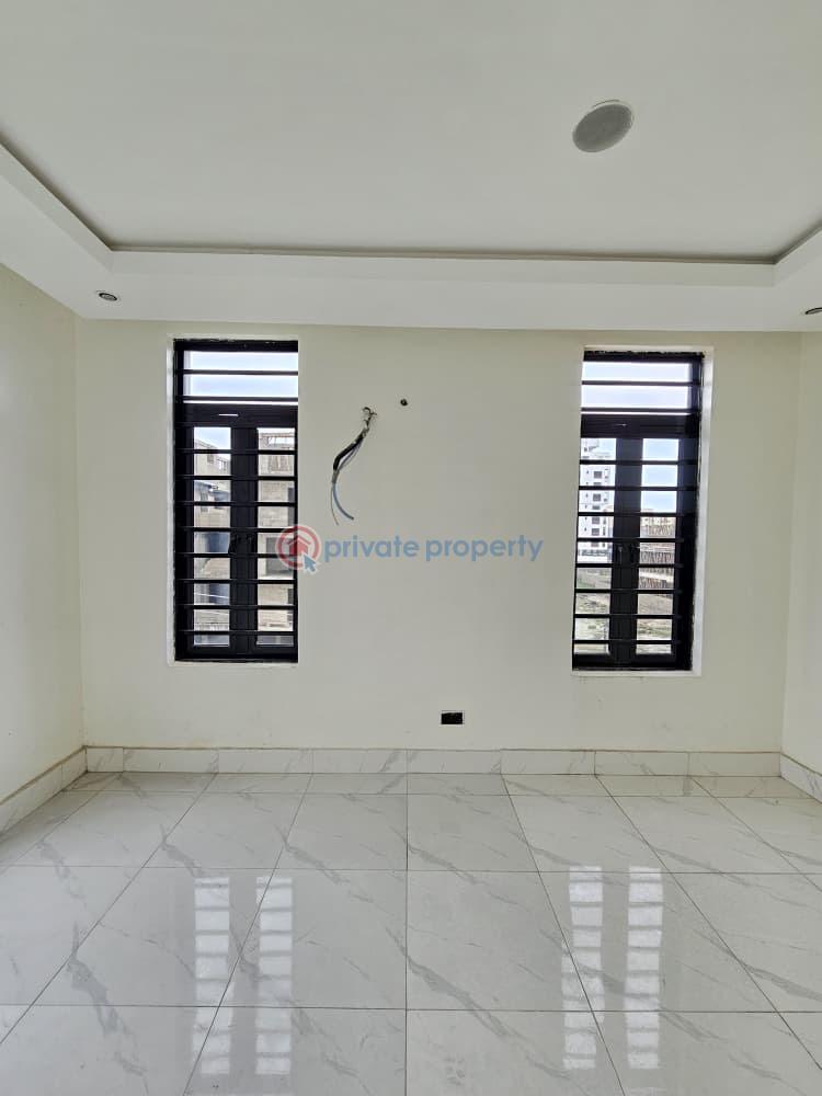 Spacious 5 bedroom fully detached duplex - 15 5 bedroom Terraced Duplex For Sale Lekki Phase 1 Lagos - 15