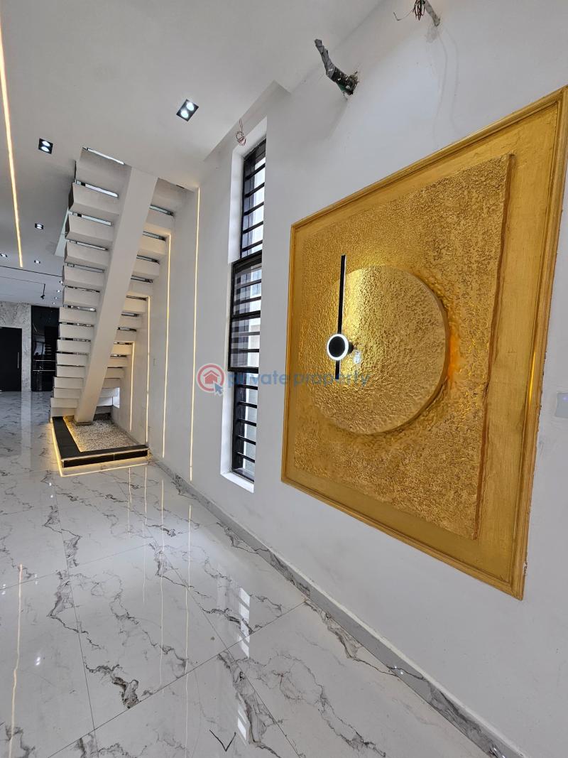 Spacious 5 bedroom fully detached duplex with bq, home office and swimming pool - 7 5 bedroom Detached Duplex For Sale Chevron Drive Lekki Lagos - 7