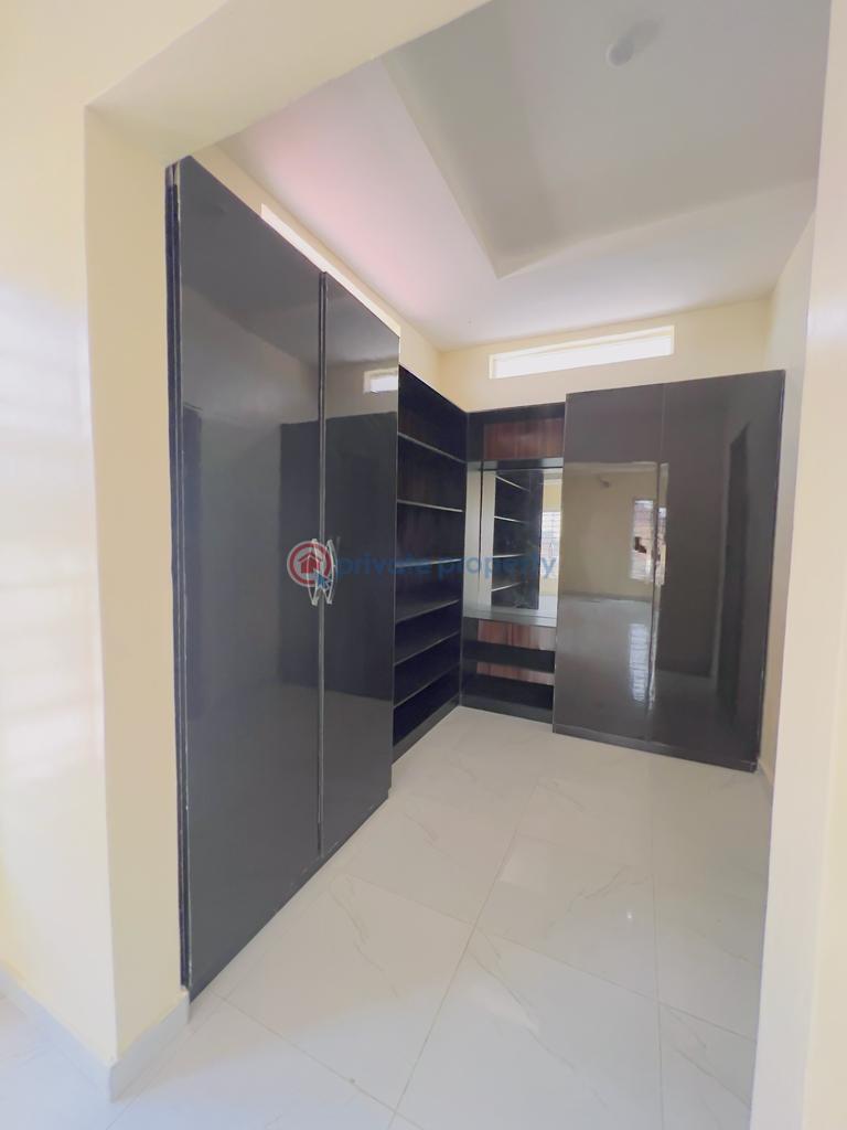 Spacious 5 bedroom fully detached duplex with bq - 19 5 bedroom Detached Duplex For Sale Lekki Phase 1, Lagos Lekki Phase 1 Lagos - 19