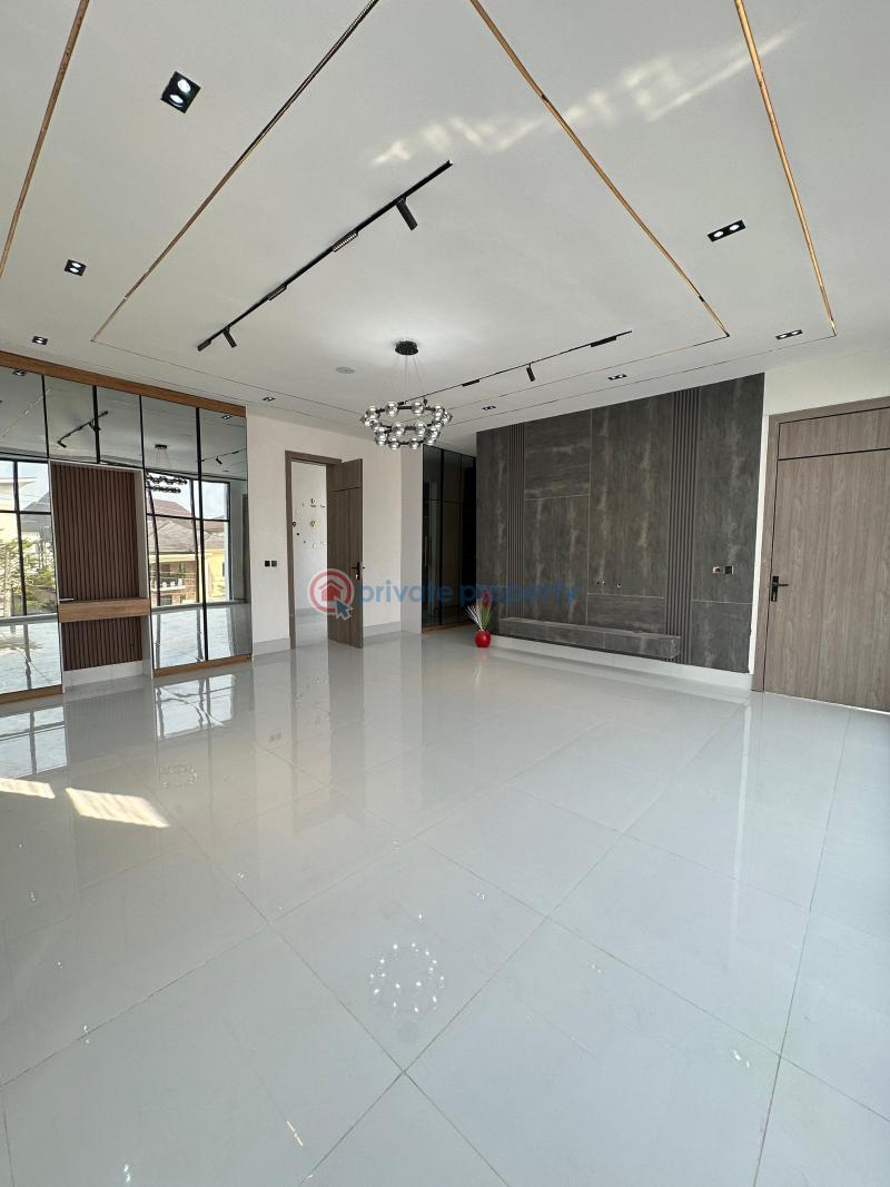 5 bedroom Detached Duplex For Sale Chevron Toll Gate Lekki Lagos - 14
