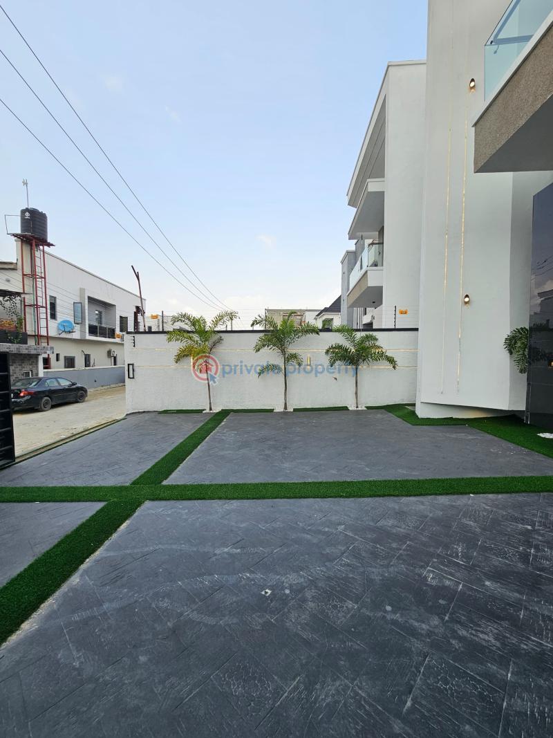 5 bedroom Detached Duplex For Sale Ajah Lekki Lagos - 3