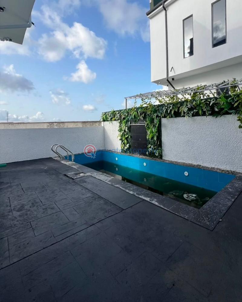 Spacious 5 bedroom fully detached duplex with bq and swimming pool - 22 5 bedroom Detached Duplex For Sale Chevron Drive Lekki Lagos - 22