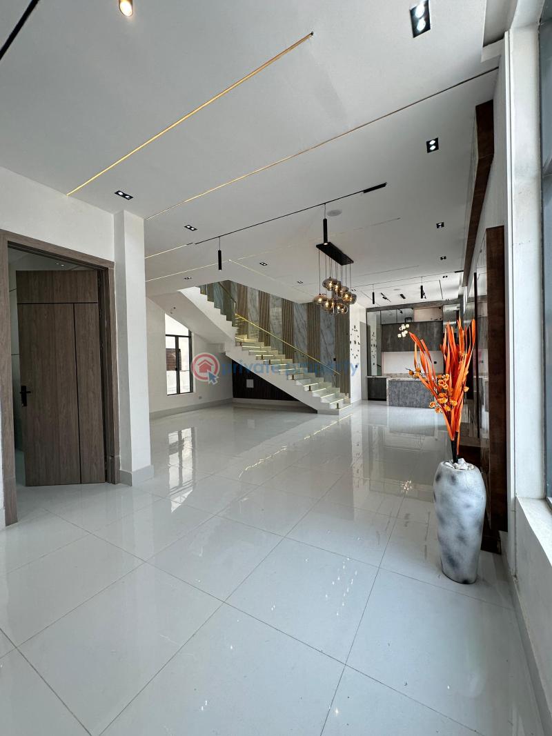 5 bedroom Detached Duplex For Sale Chevron Toll Gate Lekki Lagos - 4