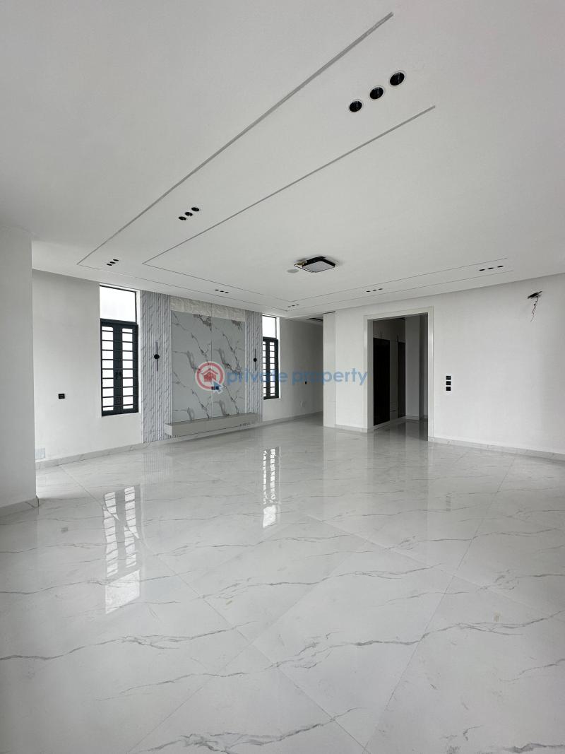 Spacious 5 bedroom fully detached duplex with bq and swimming pool - 7 5 bedroom Detached Duplex For Sale Chevron Drive Lekki Lagos - 7