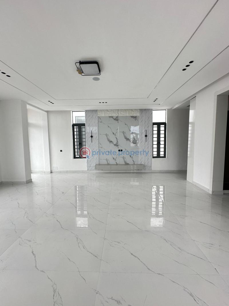 Spacious 5 bedroom fully detached duplex with bq and swimming pool - 3 5 bedroom Detached Duplex For Sale Chevron Drive Lekki Lagos - 3