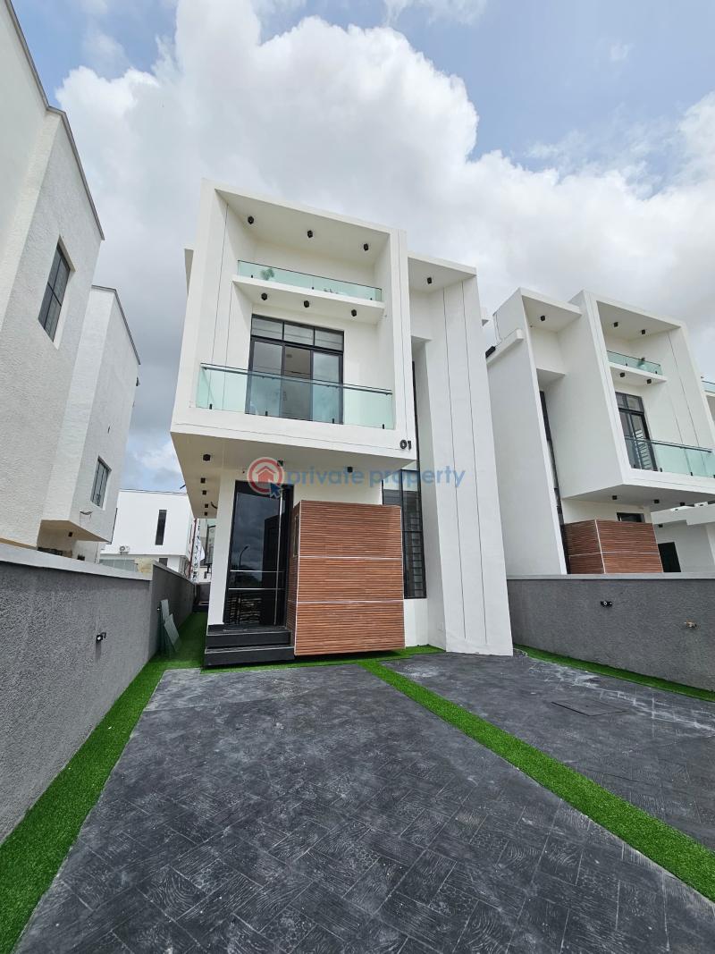 Spacious 5 bedroom fully detached duplex with bq, home office and swimming pool - 0 5 bedroom Detached Duplex For Sale Chevron Drive Lekki Lagos - 0