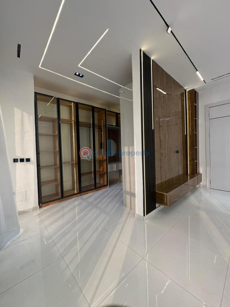 5 bedroom Detached Duplex For Sale Chevron, Lekki Lagos - 22