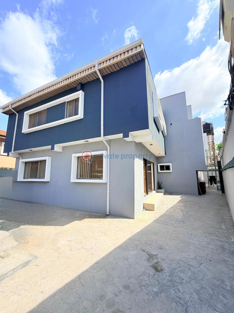 5 bedroom Detached Duplex For Sale Maryland Lagos - 0
