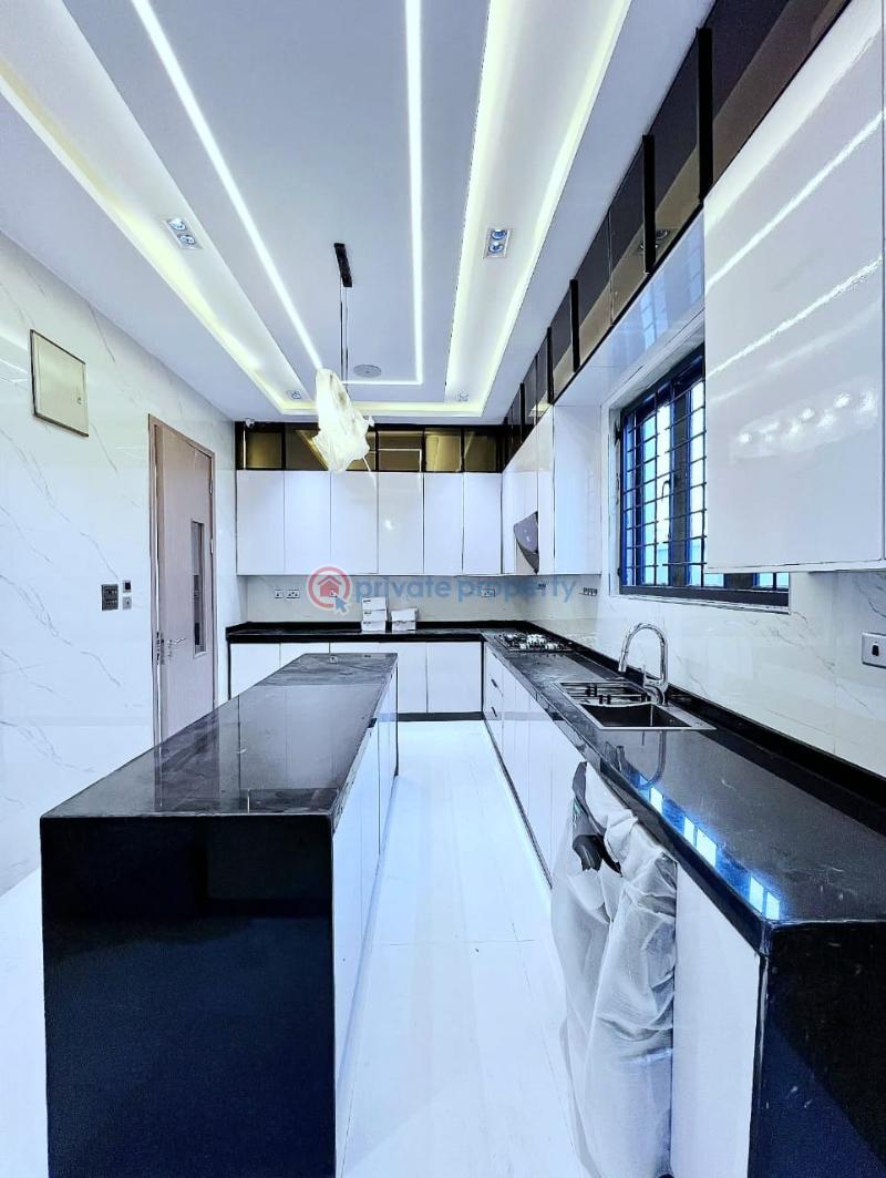 5 bedroom Detached Duplex For Sale Lekki Phase 1 Lagos - 7