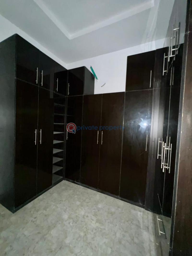 5 bedroom Detached Duplex For Sale Osapa Lekki Lagos - 1