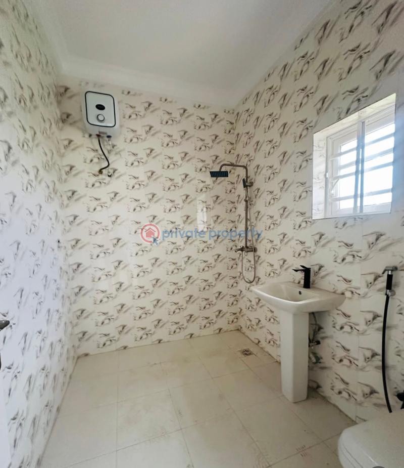 5 bedroom Detached Duplex For Sale Opic Gra Lagos Isheri North Ojodu Lagos - 5