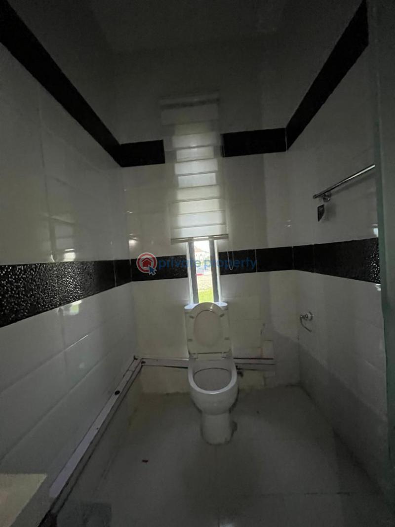 5 bedroom Duplex For Rent Osapa Lekki Lagos - 16