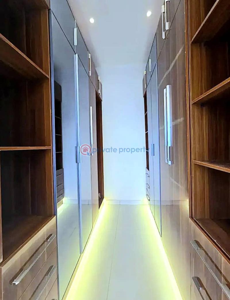 Spacious 5-bedroom mansion for sale - 17 5 bedroom Maisonette For Sale Old Ikoyi Lagos - 17