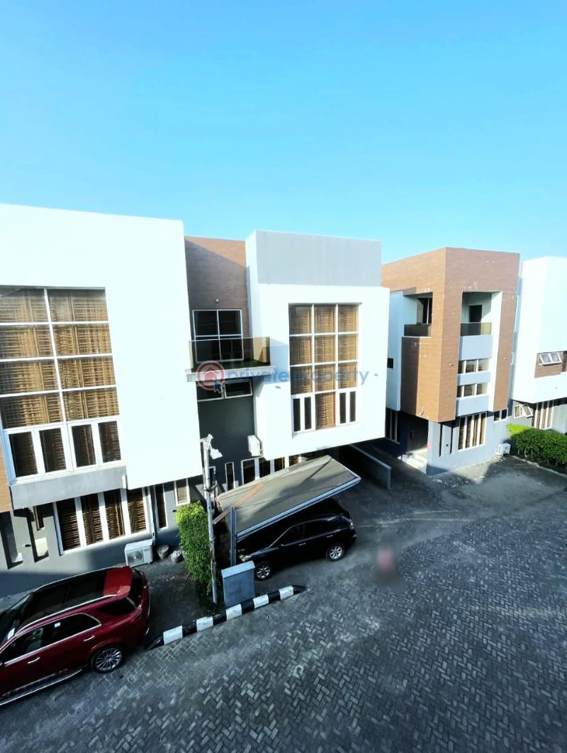 5 bedroom Semi detached Duplex For Sale Osapa London Lekki Lagos - 0