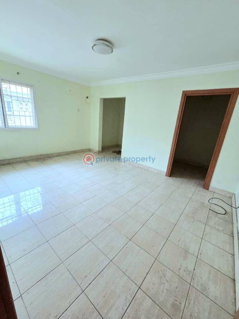 Spacious 5-bedroom  semi-detached duplex - 3 5 bedroom Semi detached Duplex For Rent Lekki Phase 1 Lagos - 3