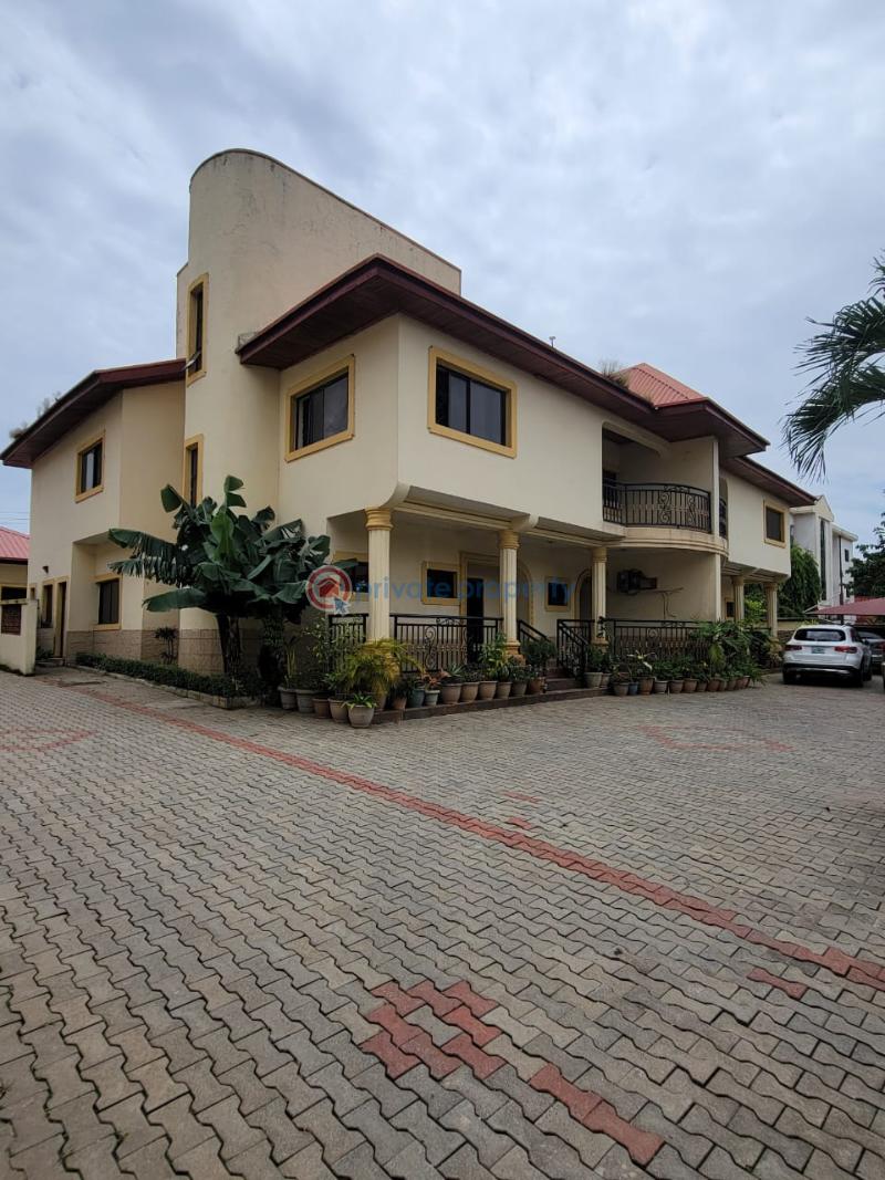 House For Rent Garki Abuja Phase 1  - 21