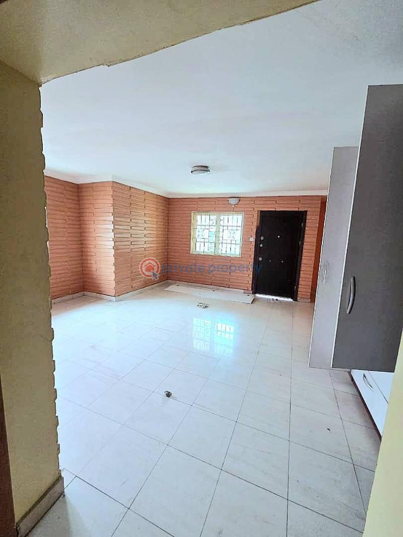 Spacious 5-bedroom  semi-detached duplex - 12 5 bedroom Semi detached Duplex For Rent Lekki Phase 1 Lagos - 12