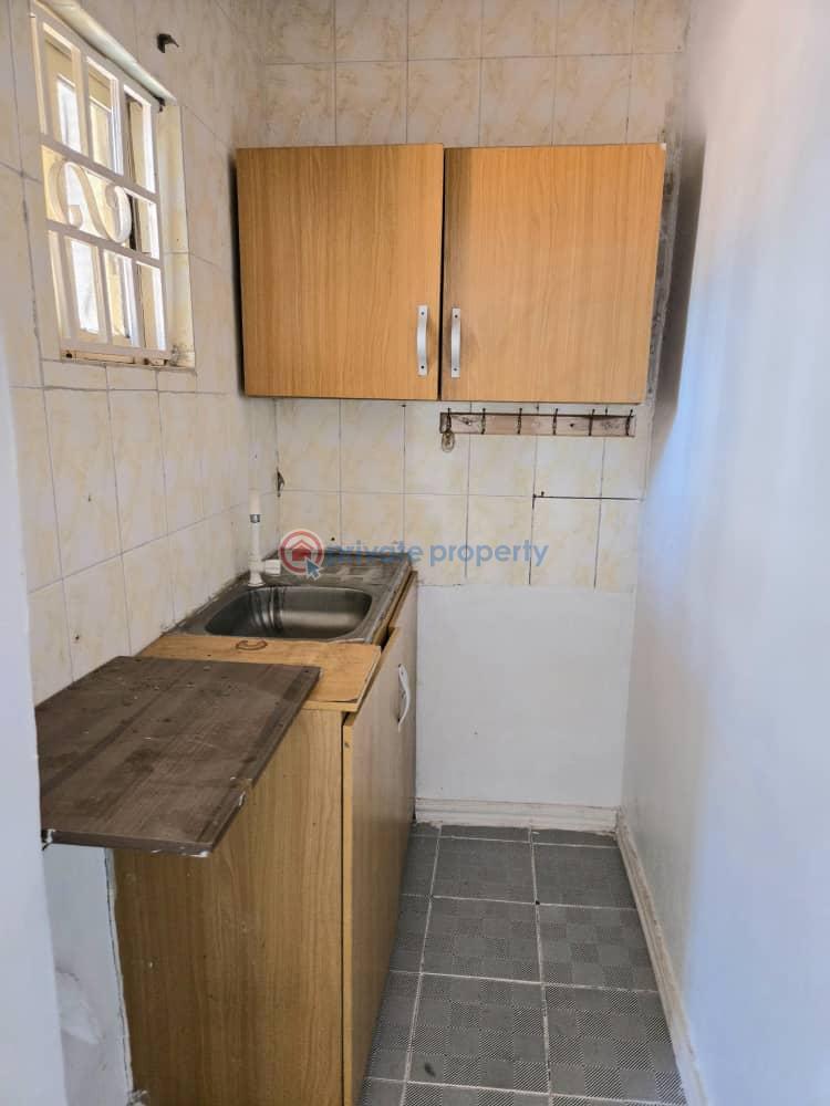 Spacious 5-bedroom semi-detached duplex - 7 5 bedroom Semi detached Duplex For Rent Lekki Phase 1 Lagos - 7