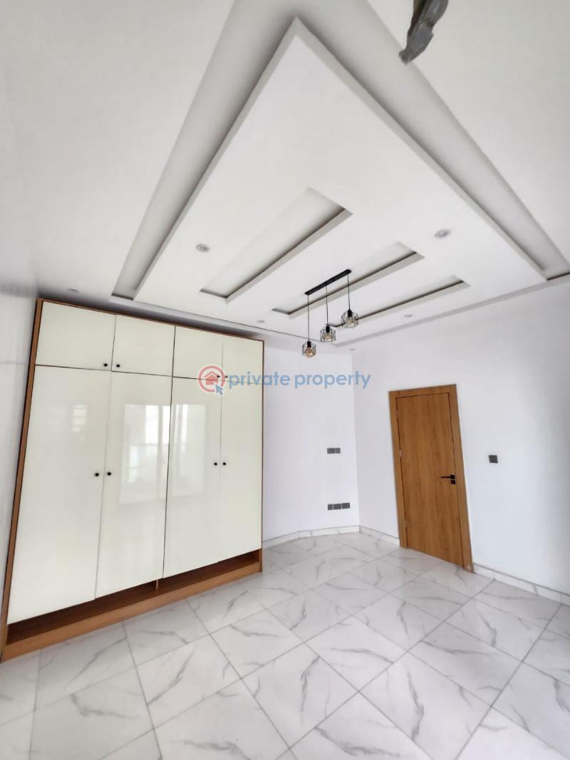 5 bedroom Terraced Duplex For Sale Ologolo Lekki Lagos - 4