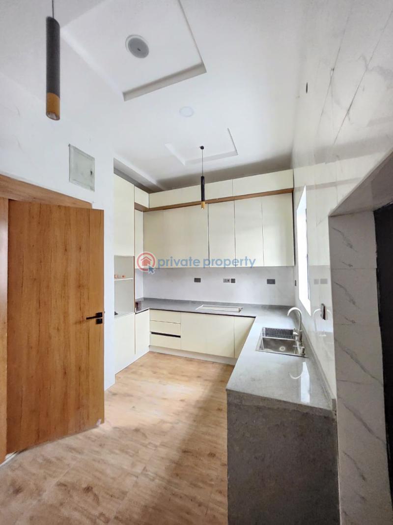5 bedroom Terraced Duplex For Sale Ologolo Lekki Lagos - 22