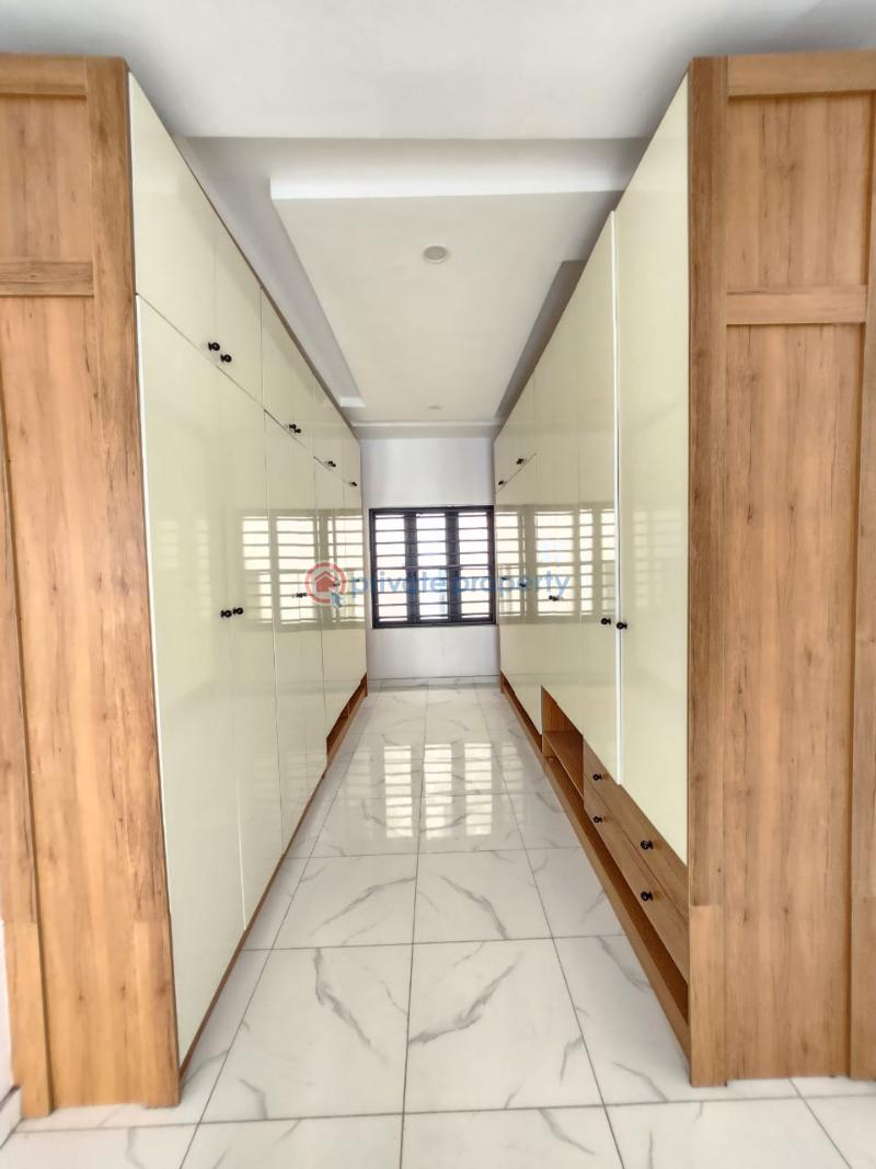 5 bedroom Terraced Duplex For Sale Ologolo Lekki Lagos - 14