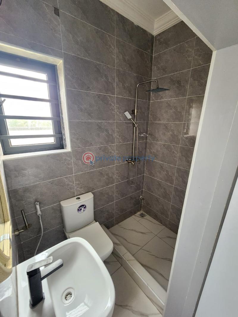 5 bedroom Terraced Duplex For Sale Chevron Tollgate Chevron Drive Lekki Lagos - 18