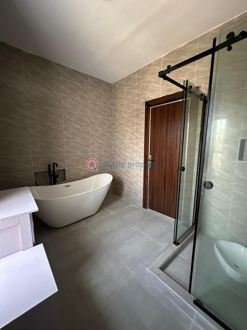 Spacious 5 bedroom, well built fully detached - 11 5 bedroom Detached Duplex For Sale Ajah Lagos - 11