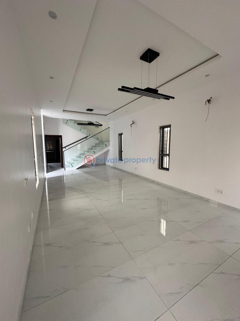 Spacious 5 bedroom, well built fully detached - 1 5 bedroom Detached Duplex For Sale Ajah Lagos - 1