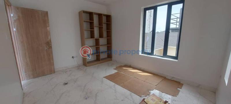 5 bedroom Duplex For Rent Lekki Phase 1 Admiralty Way Lekki Lagos - 3