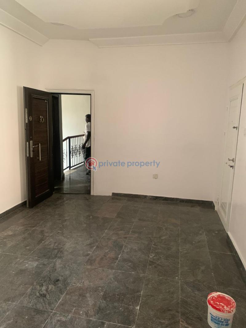 Commercial Property For Rent Lekki Phase 1 Lagos - 3