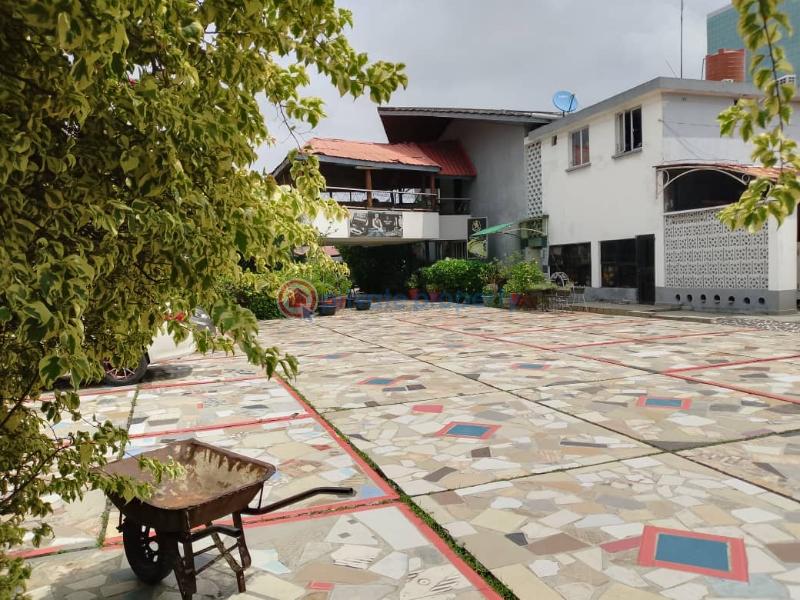 Commercial Property For Rent Victoria Island Lagos - 5