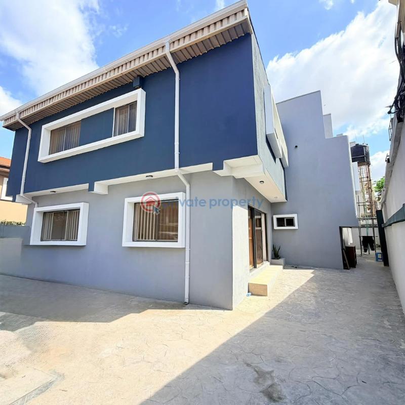 5 bedroom Detached Duplex For Sale Maryland Lagos - 0