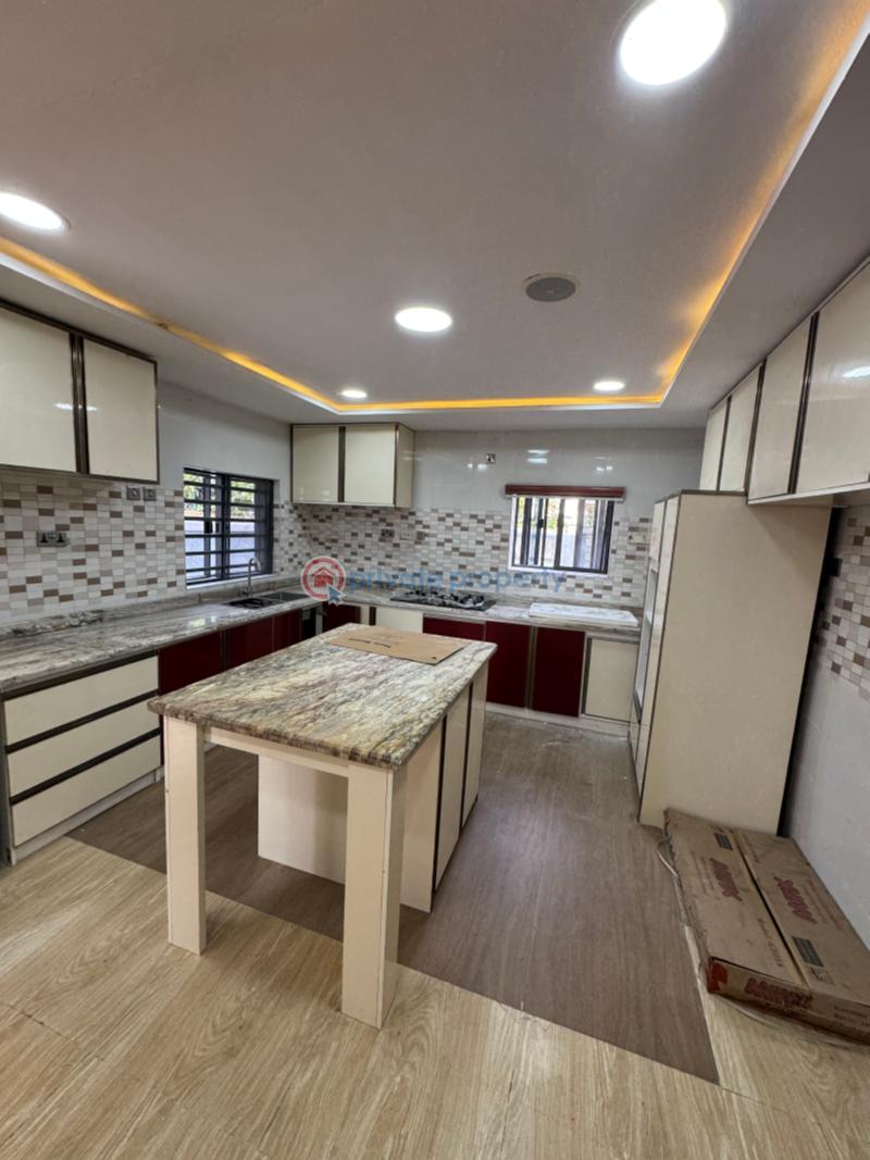 5 bedroom Duplex For Sale Victoria Garden City Lekki Lagos - 3